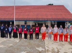 PELEPASAN TANDA PESERTA UJIAN SEKOLAH KELAS IX SMP NEGERI 5 TEBING TINGGI .Yusmiati SPD -JendelaSumSel id.